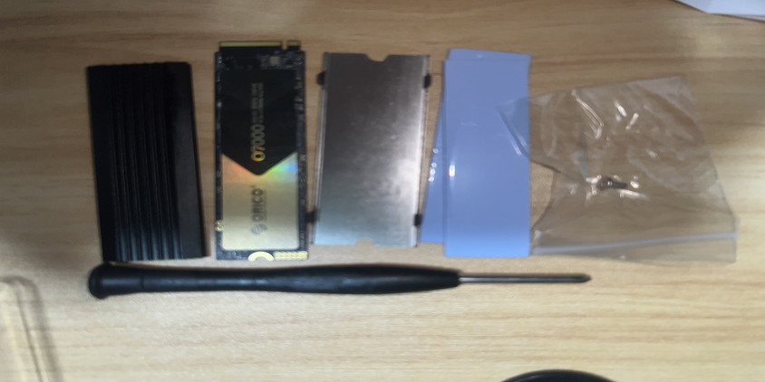 lenovo loq 15irx9 ssd 増設