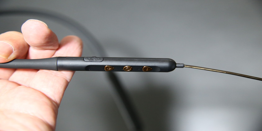 セミワイヤレスピヤホン2 レビュー