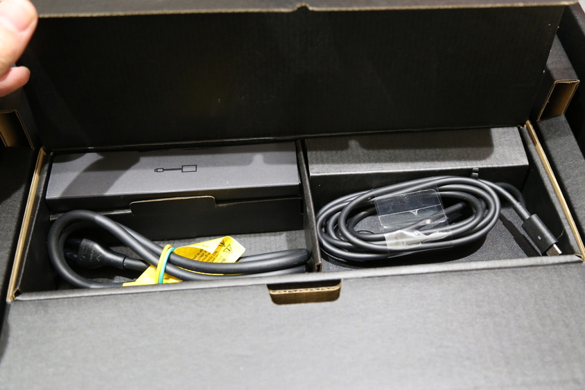 ガジェット大魔王2ーAlienware x14 R2 レビュー